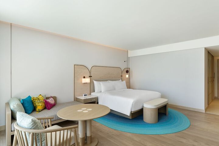 Room 61 of 210