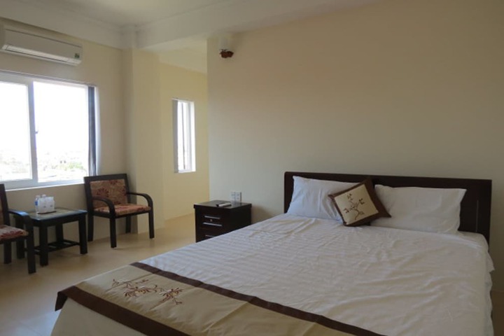 Room 16 of 39