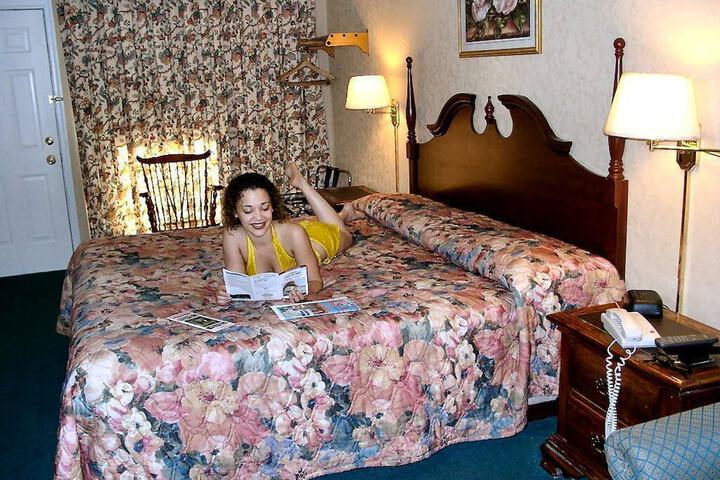 Standard | King Bed (2 of 5)