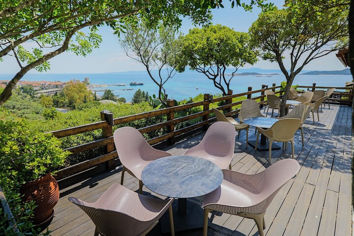 Terrace/Patio 54 of 137