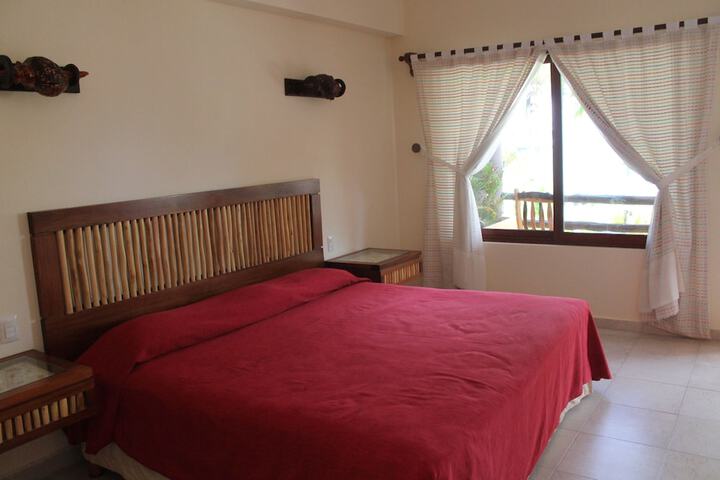 Room 14 of 50