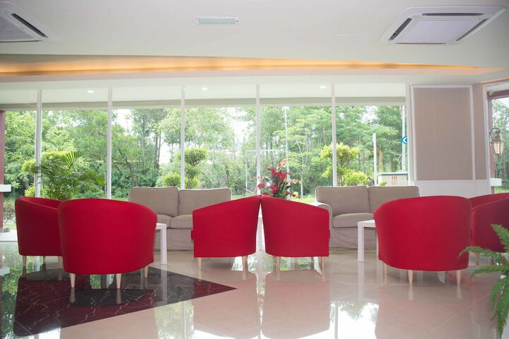 Hotel Interior 6 of 25