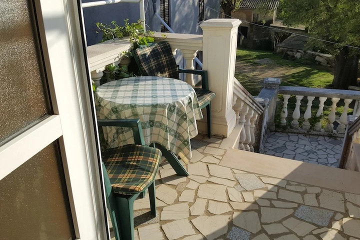 Terrace/Patio 7 of 19