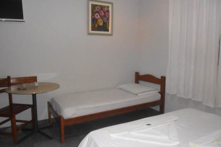 Room 13 of 41