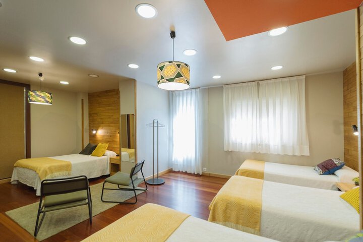 Room 46 of 99