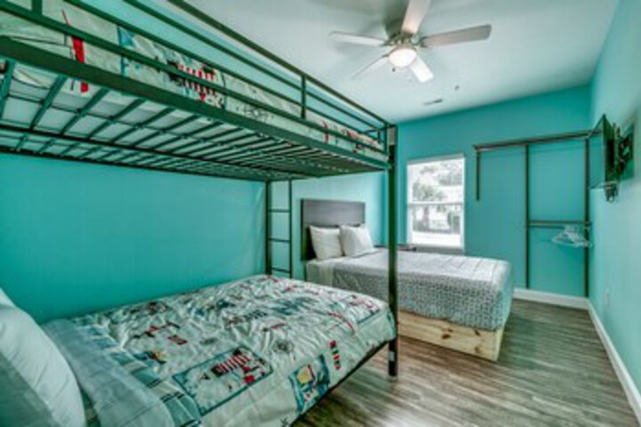 Room 27 of 30