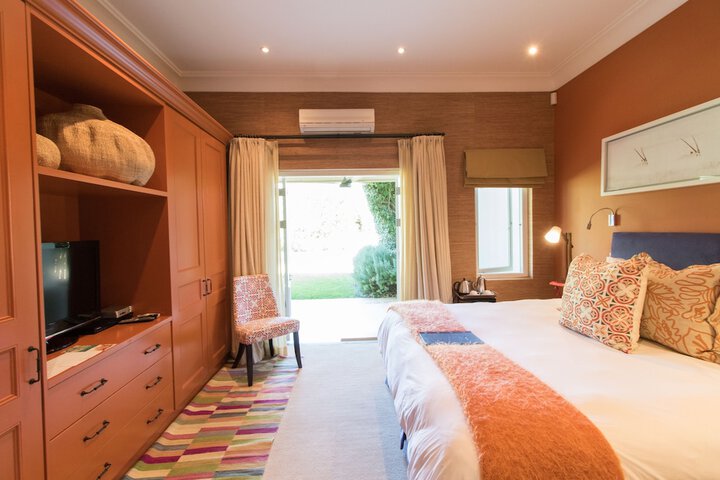 Room 21 of 76