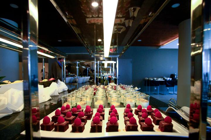 Breakfast/Coffee Service 40 of 73