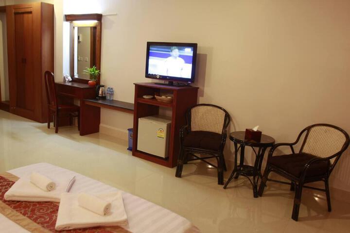 WHITE BEACH HOTEL