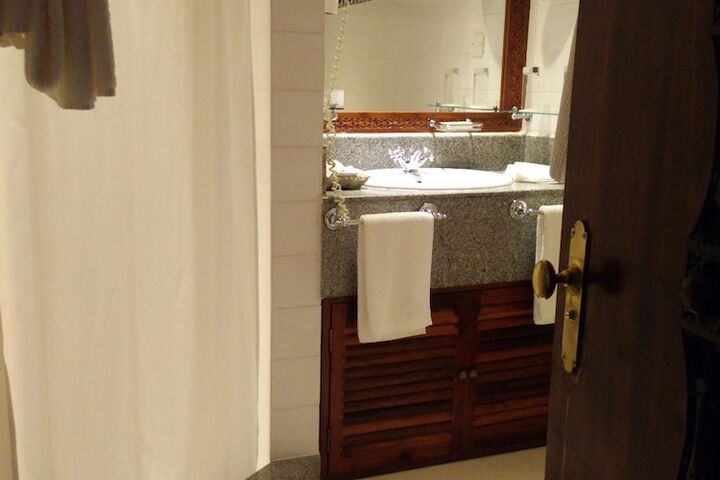 Clean Restrooms