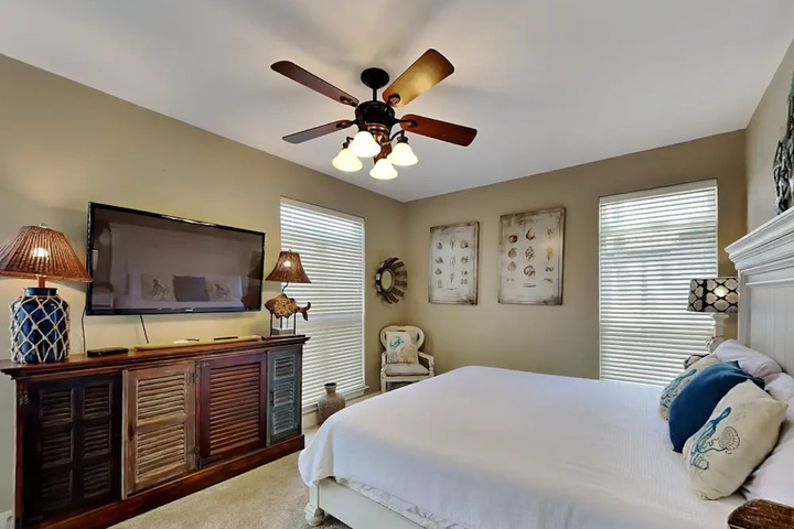 Room 6 of 22