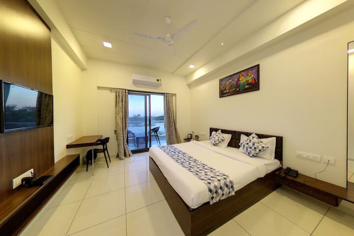 Room 12 of 78