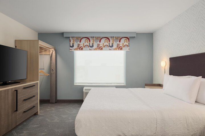 Room 11 of 44