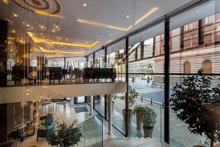 Guest Lobby