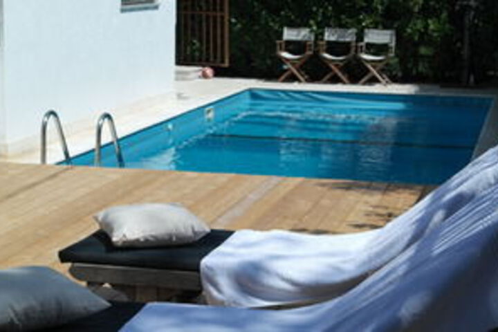 Pool 115 of 134