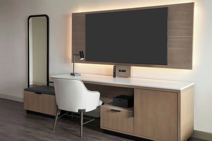Room 14 of 64