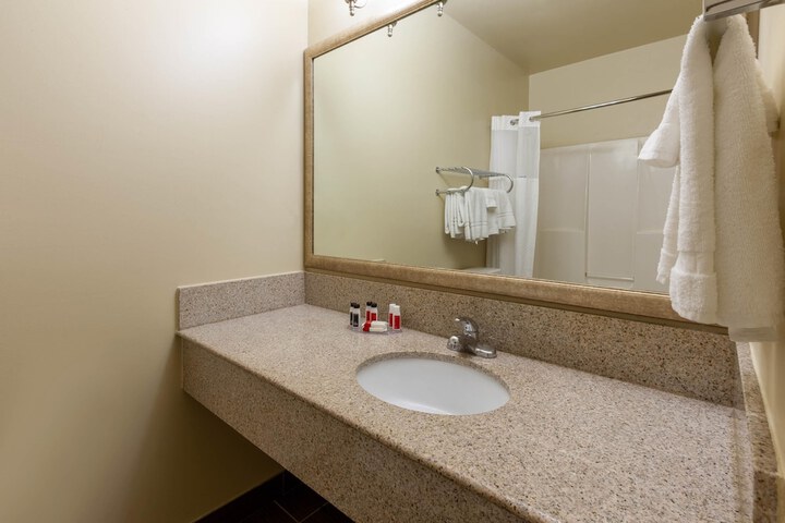 Clean Restrooms