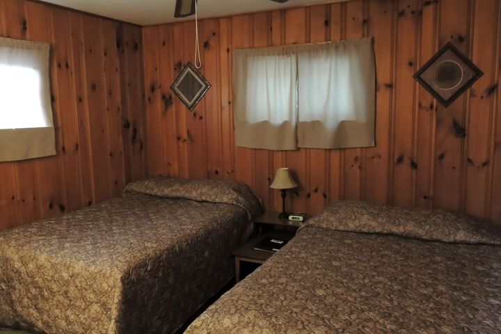 Room 25 of 63