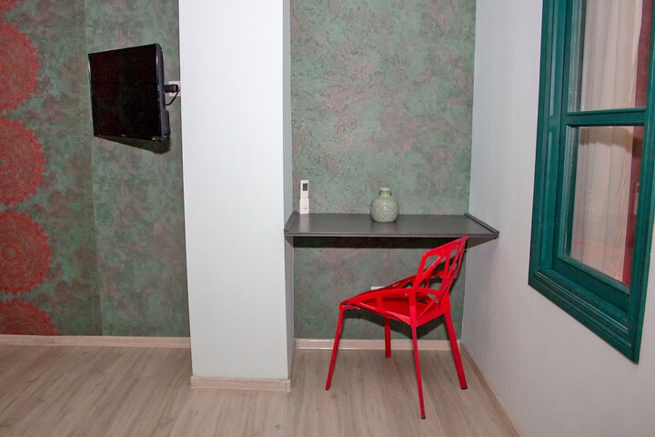 Room 3 of 55