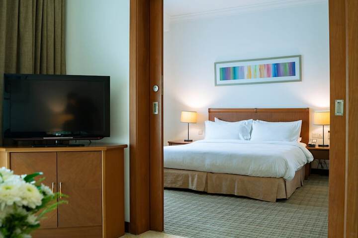 Room 17 of 130