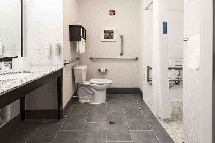 Bathroom shower