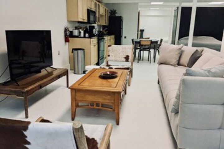 Room 12 of 29