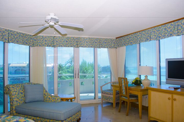 Room 14 of 62