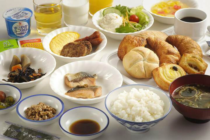 Breakfast/Coffee Service 21 of 24