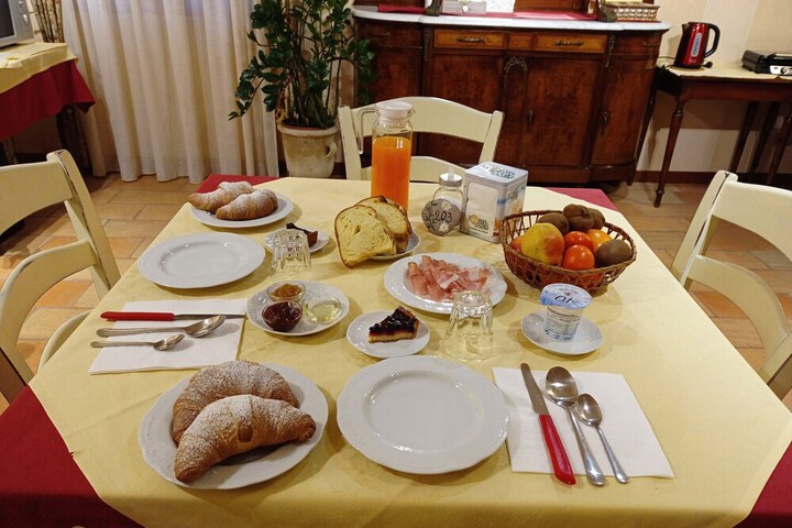 Photo 24