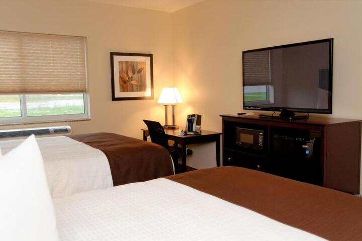 2 Queen Guest Room (9 of 11)