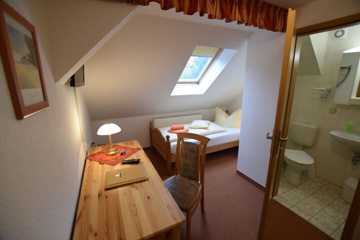 Room 29 of 52