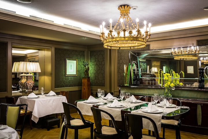 Dining 57 of 95