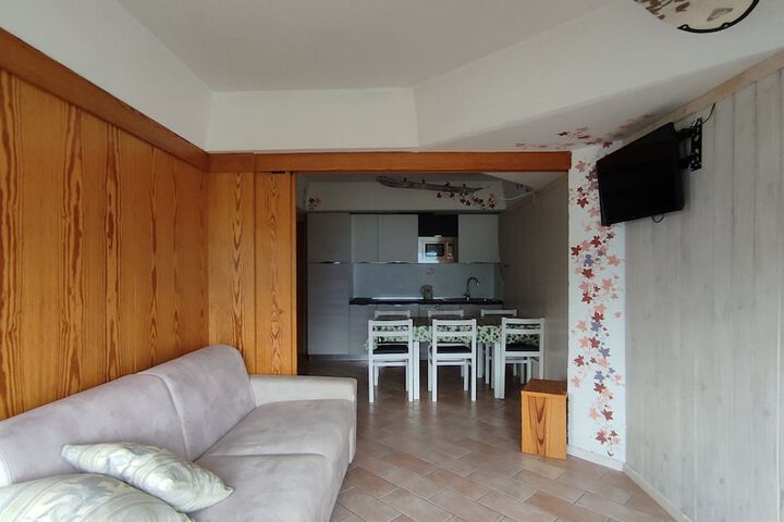 Room 17 of 74