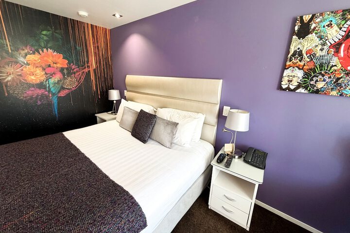 Room 46 of 115