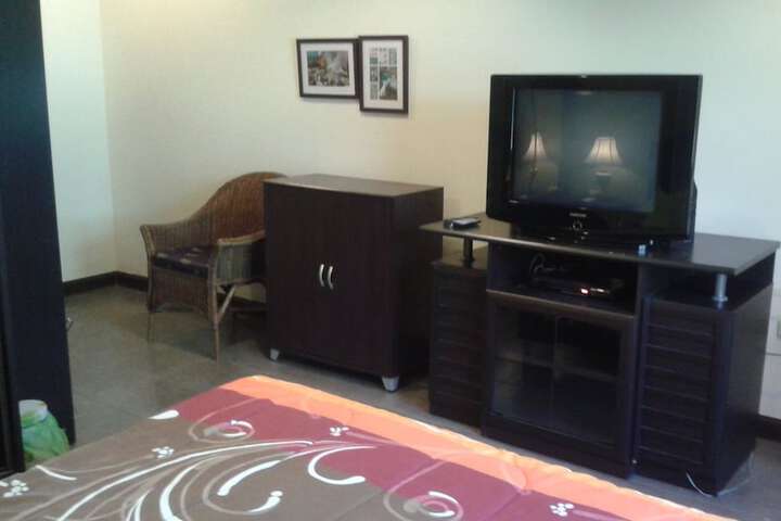 Room 7 of 34