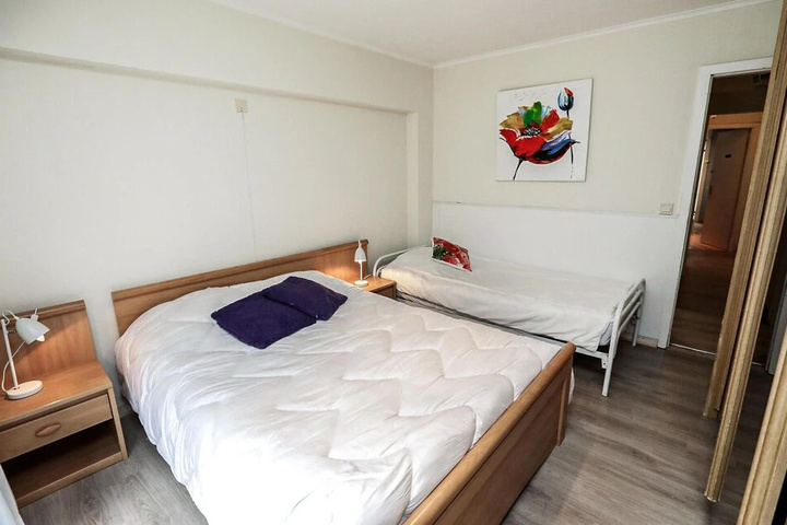 Room 3 of 13