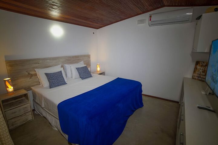 Room 2 of 63