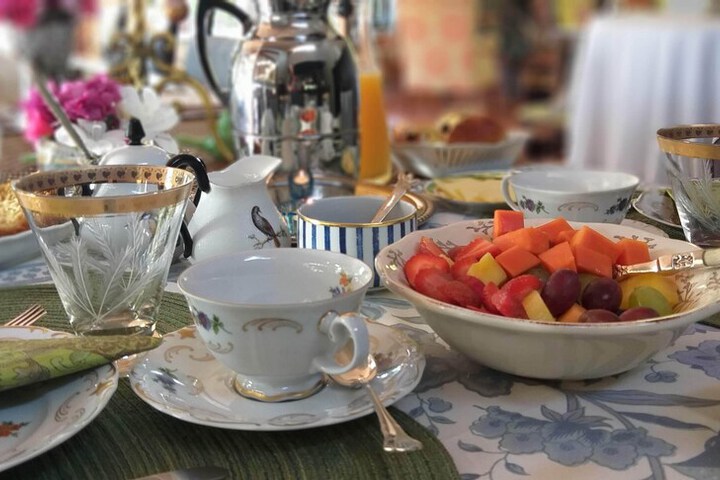 Breakfast/Coffee Service 82 of 107