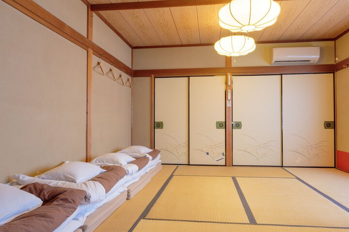Room 21 of 65