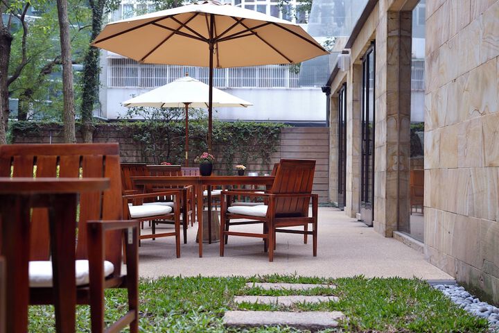 Hotel Exterior 97 of 105