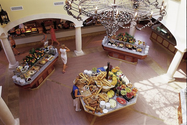 Dining 102 of 140