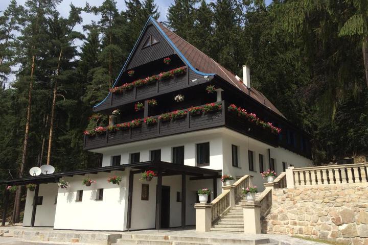 Exterior of Hunting Lodge Vitkov