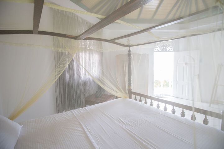 Room 15 of 46
