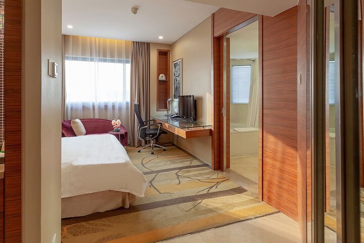 Room 51 of 127
