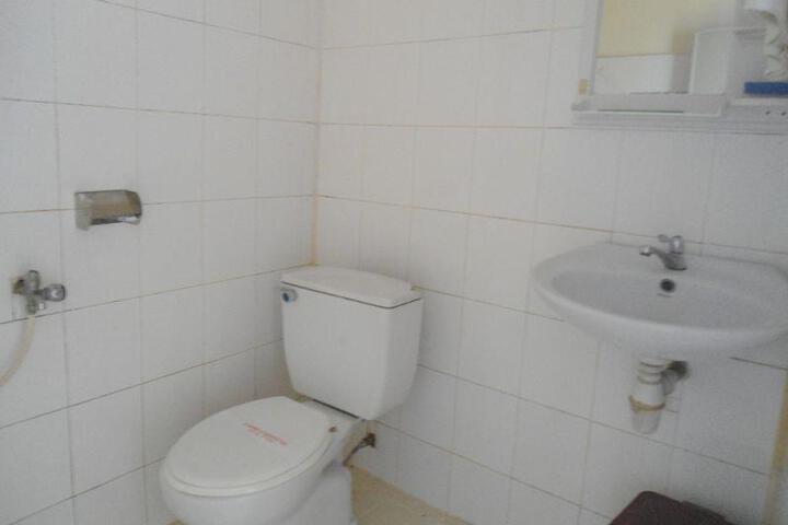 Hoa Binh Hotel