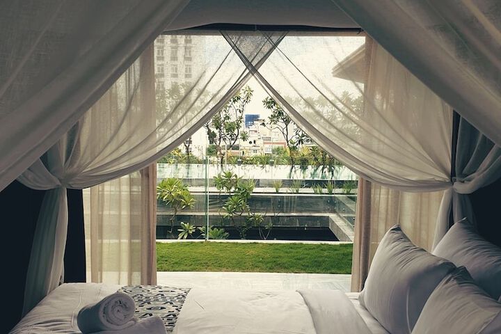 Room 14 of 49