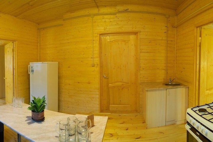 Room 6 of 46