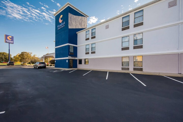 Hotel 78 of 80