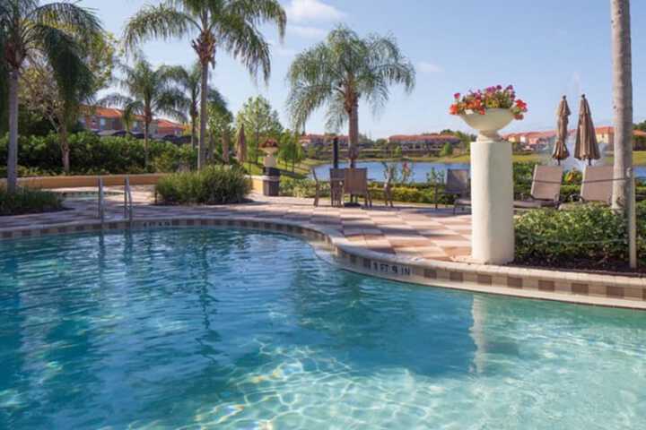 Pool 23 of 38