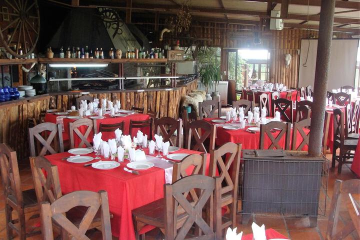 Dining 46 of 67